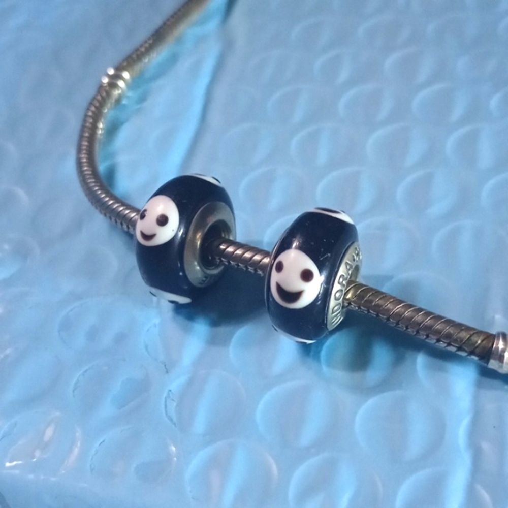 PANDORA Murano Charms/Beads 🙂